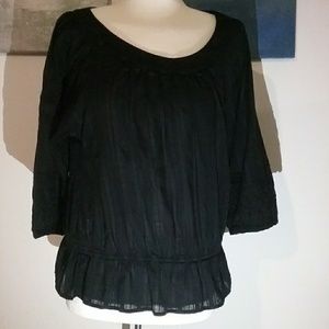 Im selling  a blouse